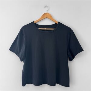 All In Motion Woman’s Boxy Tee in Classic Black Size L Women's Top